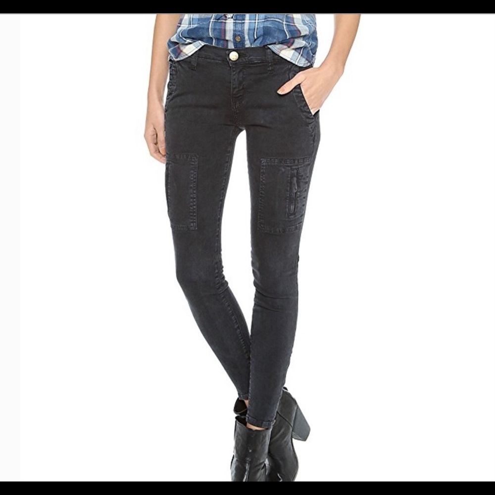 Current/ Elliott “The Flat Pocket Cargo Washed Black” Pant